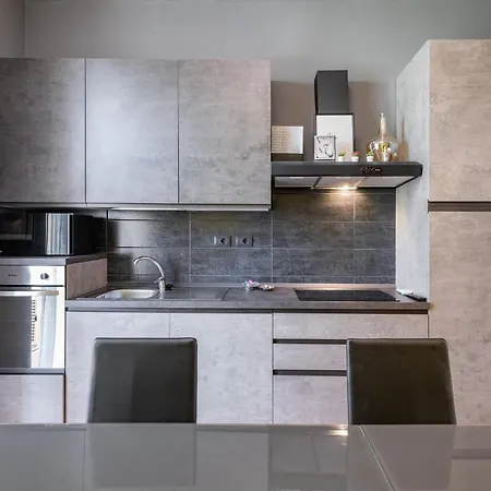 Leonardo Da Vinci - Lejlighed Cagliari