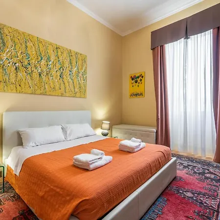 Leonardo Da Vinci - *